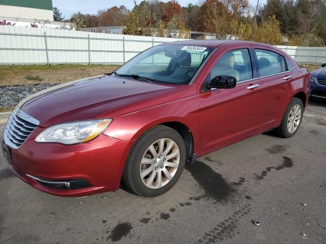 2013 Chrysler 200 Limited