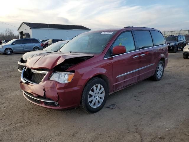 2015 Chrysler Town & Country Touring