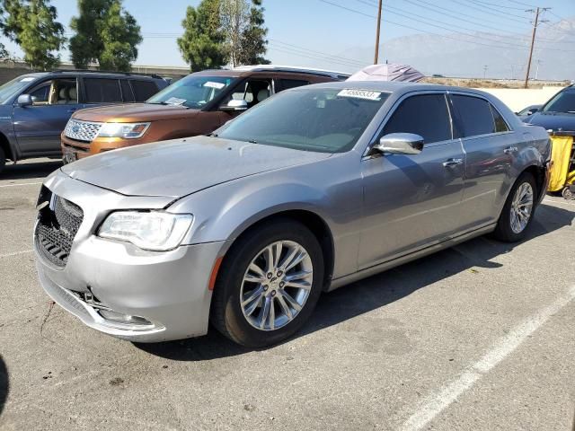 2017 Chrysler 300C