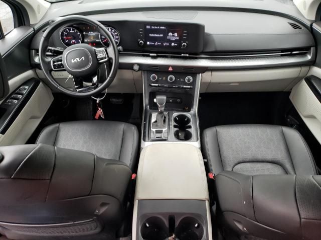 2022 KIA Carnival LX