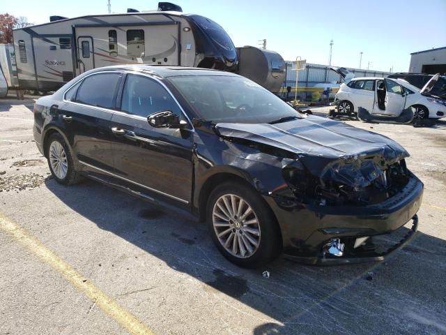 2016 Volkswagen Passat SE