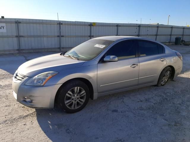 2010 Nissan Altima Base