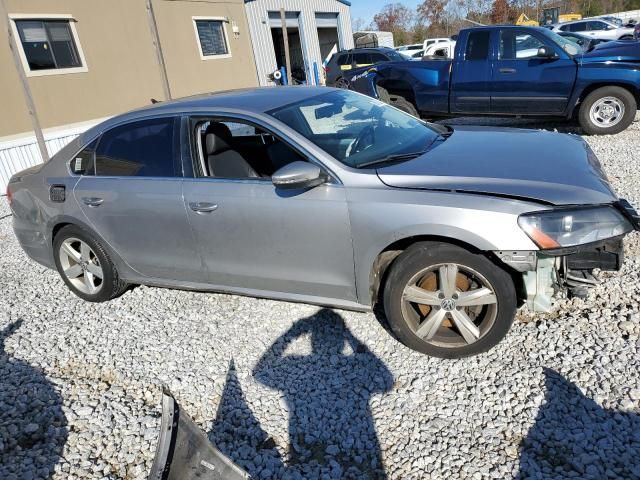 2012 Volkswagen Passat SE