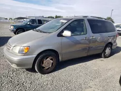 Salvage cars for sale from Copart Sacramento, CA: 2001 Toyota Sienna LE
