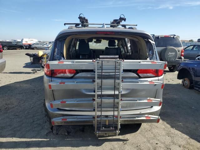 2017 Chrysler Pacifica Ehybrid Platinum