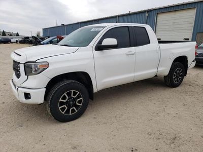 Salvage cars for sale from Copart Eldridge, IA: 2018 Toyota Tundra Double Cab SR/SR5