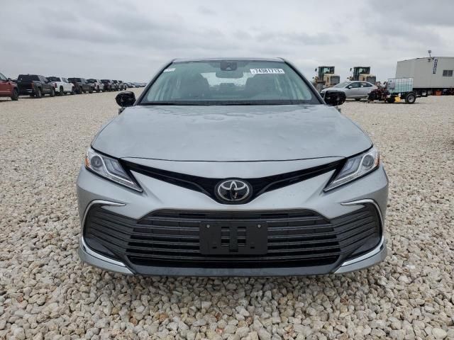 2024 Toyota Camry XLE