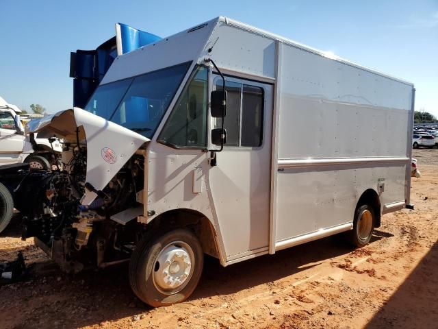 2022 Freightliner Chassis M Line WALK-IN Van