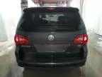 2012 Volkswagen Routan SE