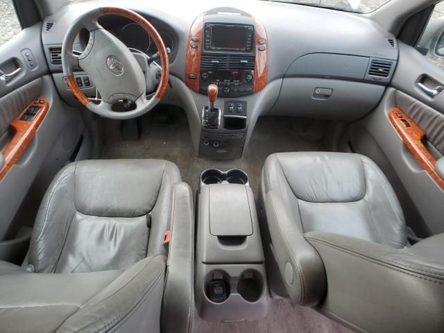 2006 Toyota Sienna XLE