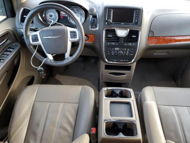 2015 Chrysler Town & Country Touring