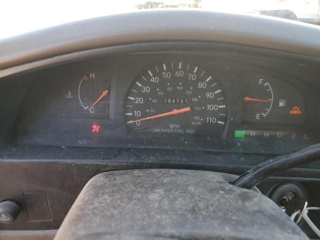 2000 Toyota Tacoma