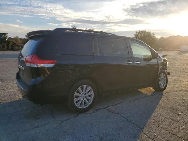 2012 Toyota Sienna XLE