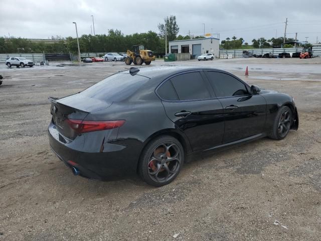 2017 Alfa Romeo Giulia TI Q4