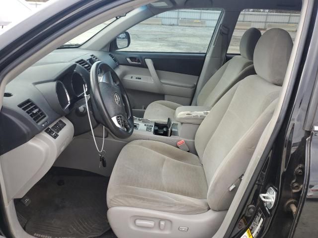 2013 Toyota Highlander Base