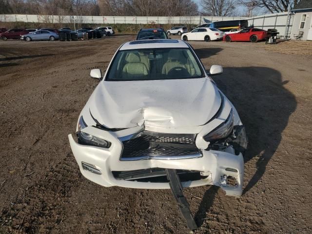 2015 Infiniti Q50 Base