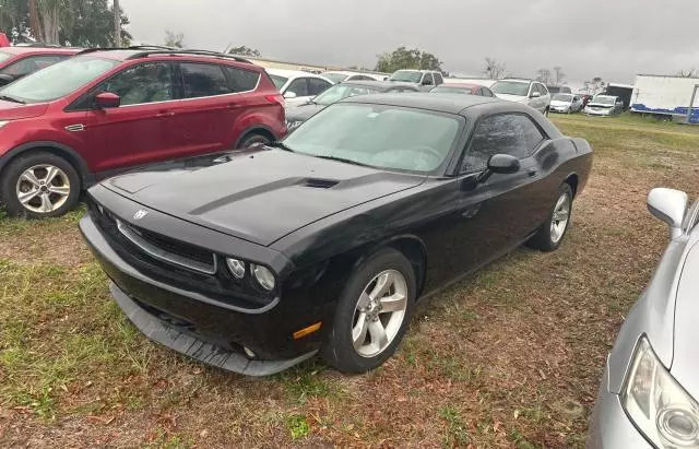 2009 Dodge Challenger SE