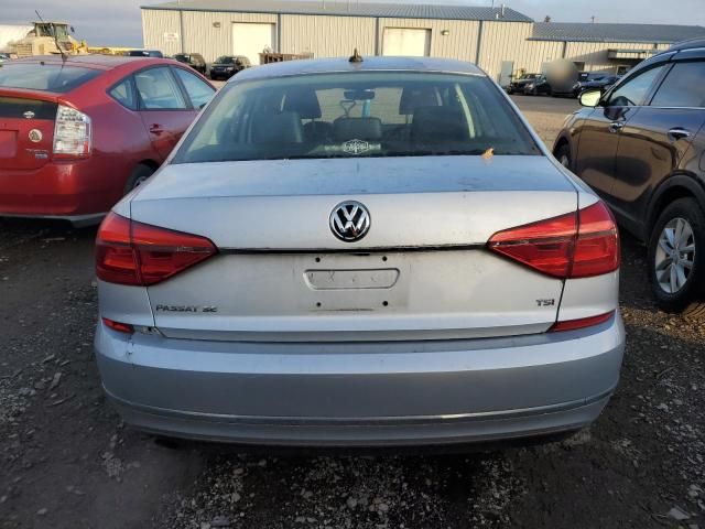 2016 Volkswagen Passat SE