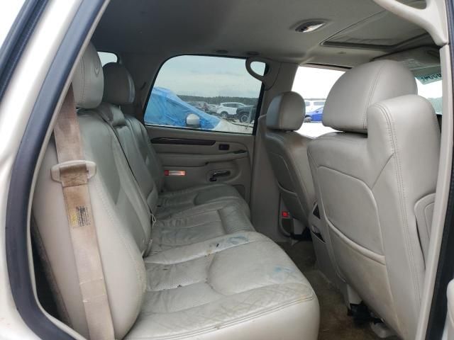 2003 Cadillac Escalade Luxury