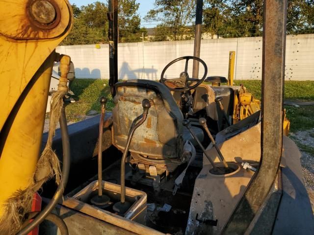 1998 John Deere Tractor