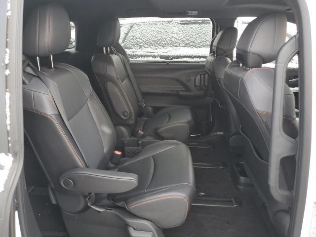 2024 Toyota Sienna XSE