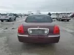 2010 Lincoln Town Car Signature Limited