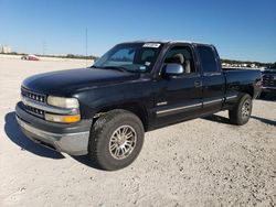 Salvage trucks for sale at New Braunfels, TX auction: 2000 Chevrolet Silverado K1500