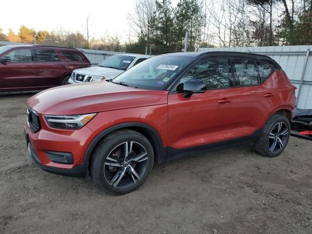 2019 Volvo XC40 T5 R-Design