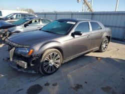 2013 Chrysler 300 S en venta en Kansas City, KS