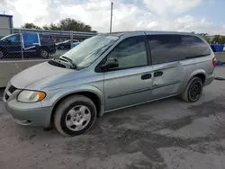 Dodge Vehiculos salvage en venta: 2003 Dodge Grand Caravan SE