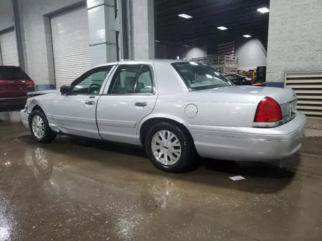 2003 Ford Crown Victoria LX