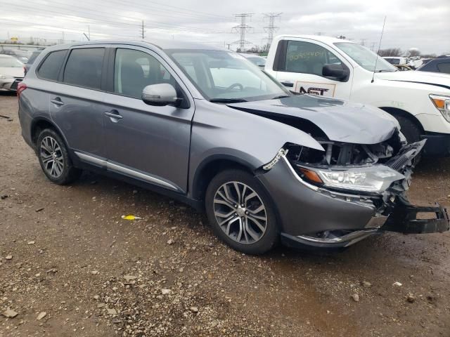 2016 Mitsubishi Outlander SE