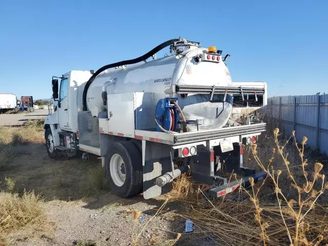 2016 Hino 258 268