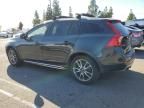 2015 Volvo V60 Cross Country Premier