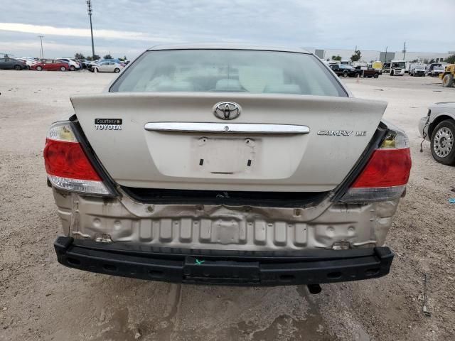 2005 Toyota Camry LE