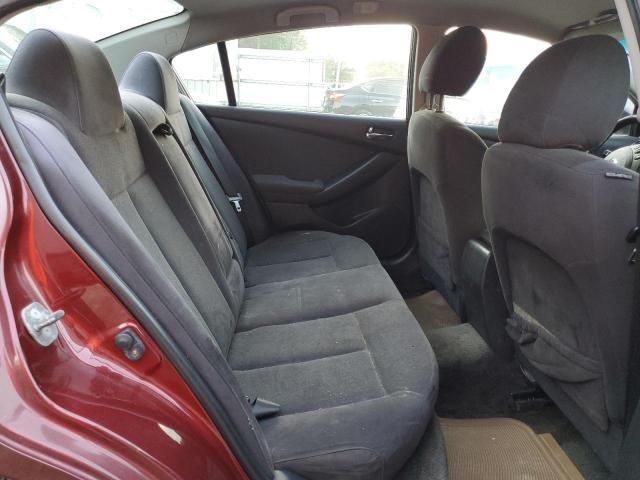 2011 Nissan Altima Base