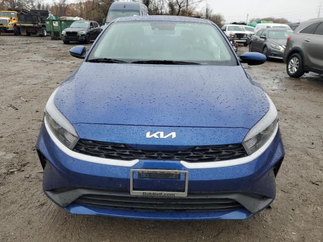 2023 KIA Forte LX