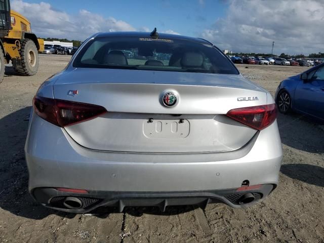 2019 Alfa Romeo Giulia TI