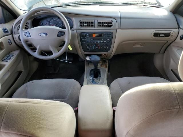 2003 Ford Taurus SE