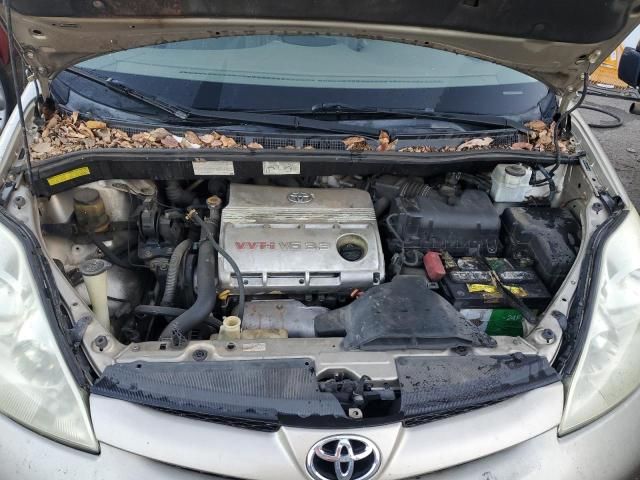 2006 Toyota Sienna CE