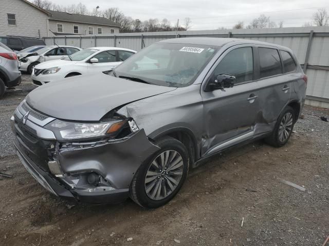 2020 Mitsubishi Outlander SE