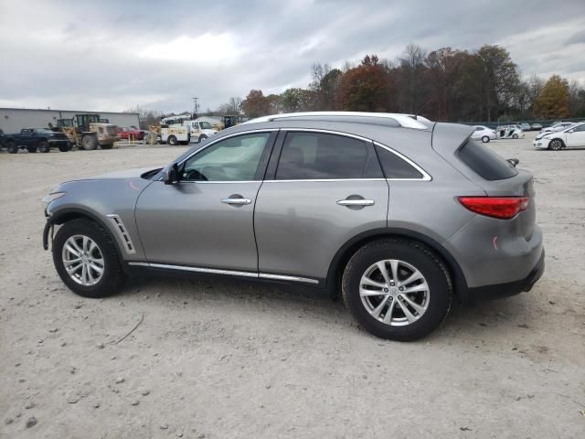 2011 Infiniti FX35