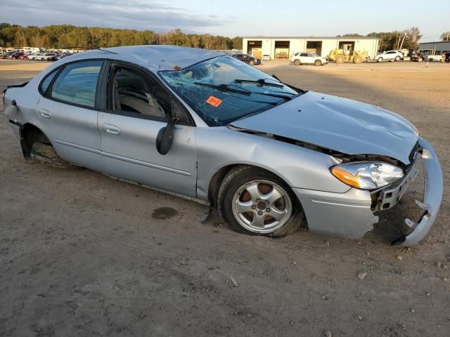 2005 Ford Taurus SE