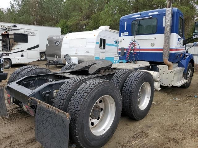 2017 Peterbilt 579