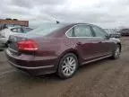 2012 Volkswagen Passat SEL