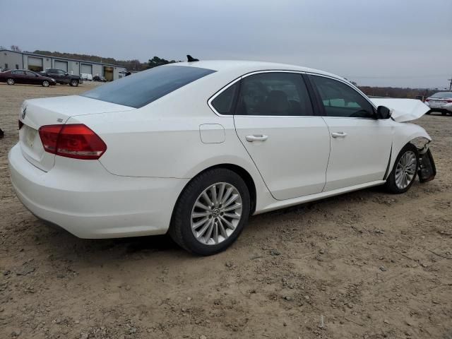 2013 Volkswagen Passat SE