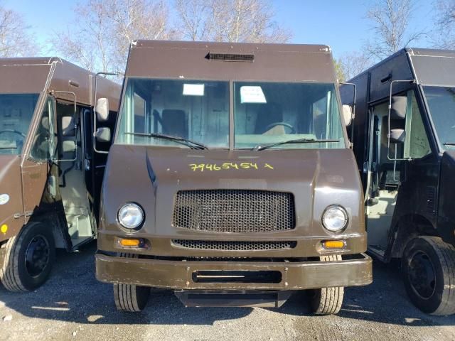 2009 Freightliner Chassis M Line WALK-IN Van