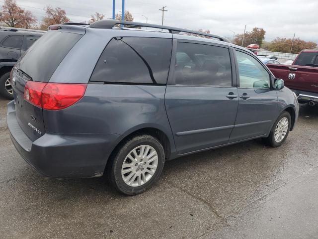 2008 Toyota Sienna XLE