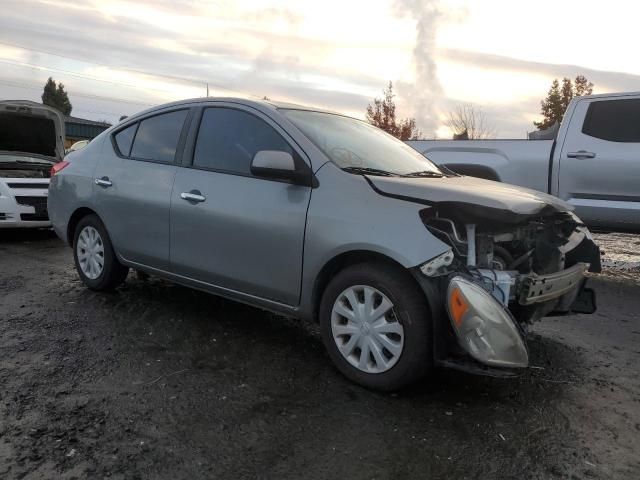 2013 Nissan Versa S