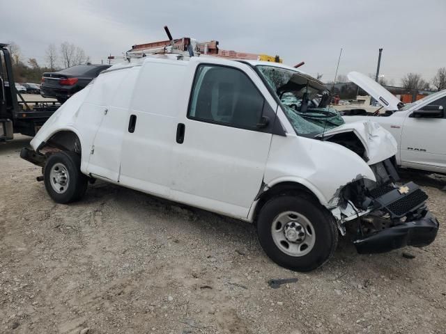 2017 Chevrolet Express G2500